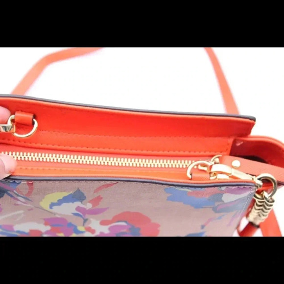 Emma & Sophia cross body bag - Picture 8 of 8